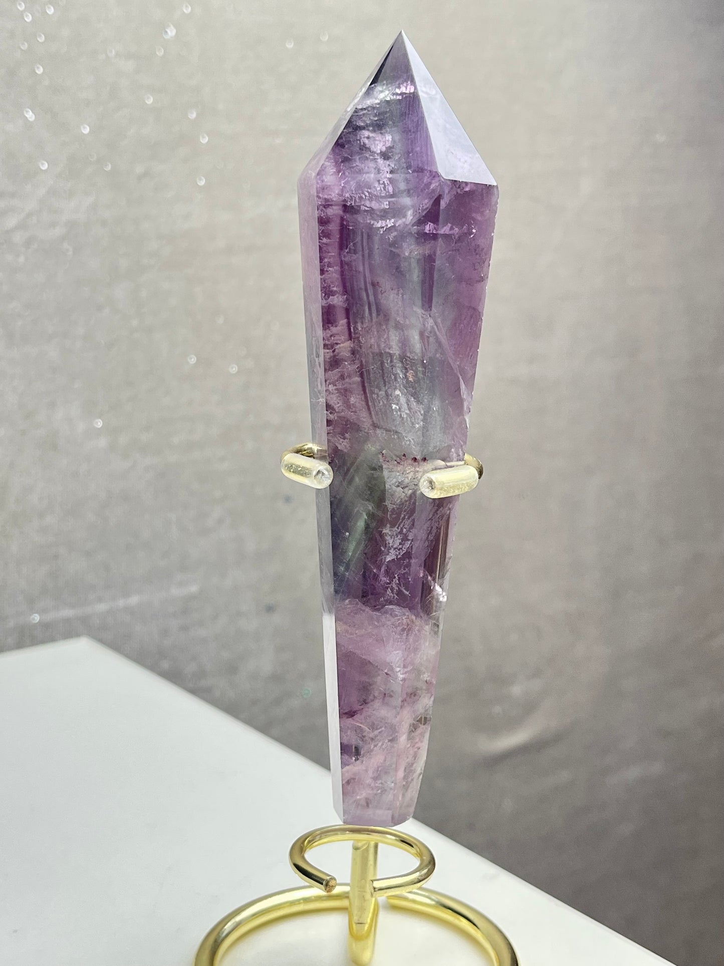 Septerformet Regnbue Fluoritt