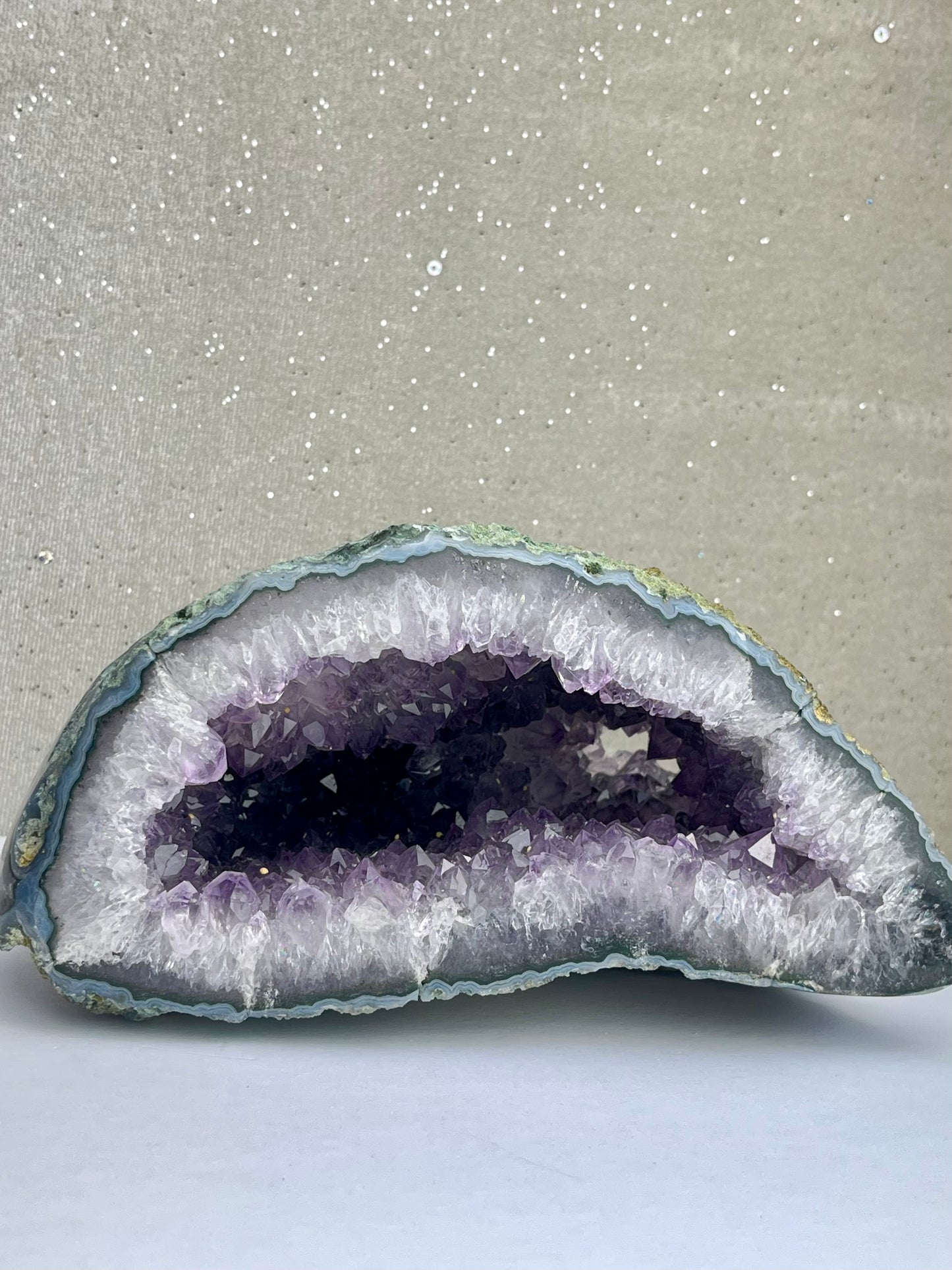 Ametyst geode XL,1.2kg
