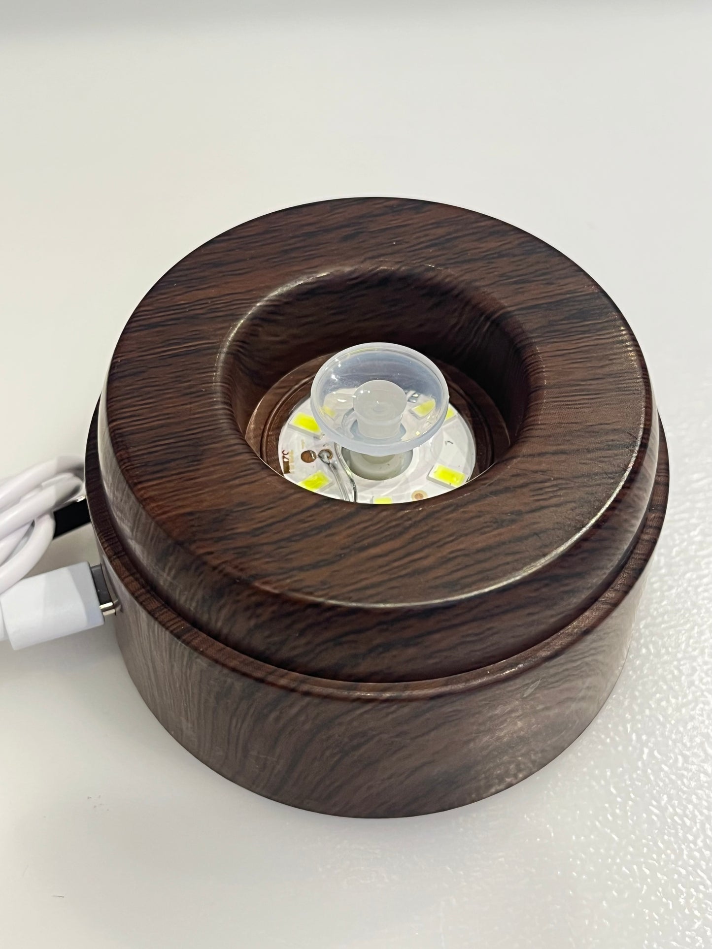 Roterende LED-holder for krystallkule