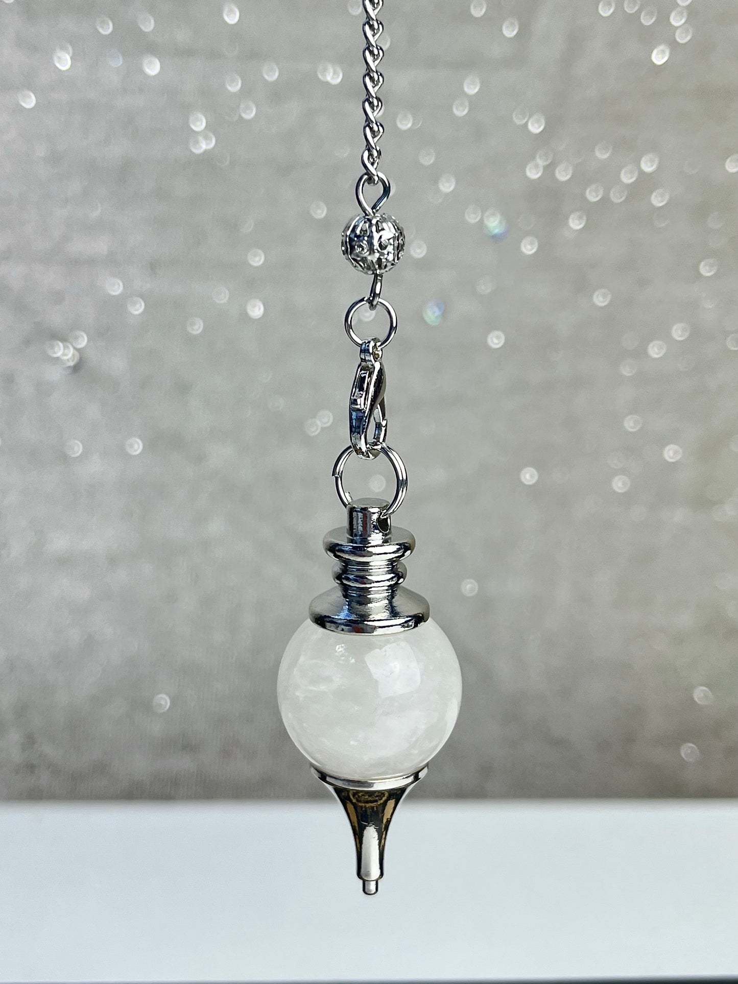 Pendant with chain