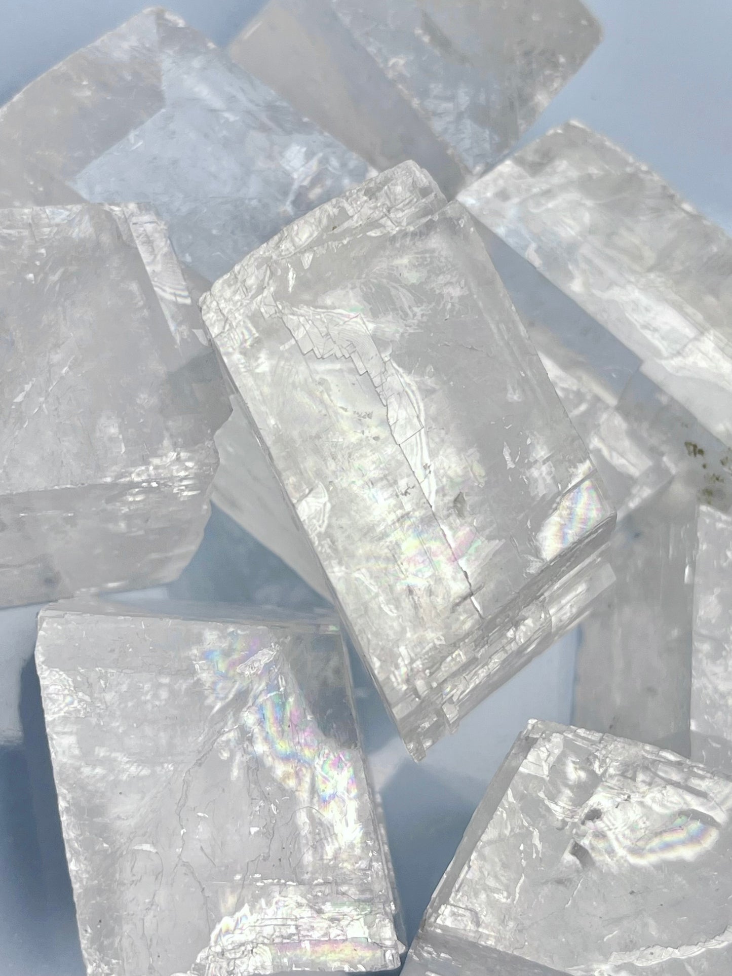 Hvit Kalsitt Rå 20-35mm