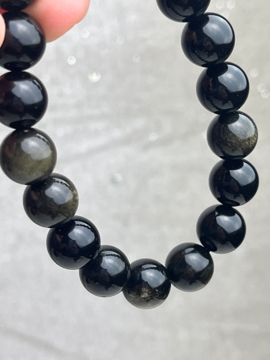 Gull obsidian armbånd 10+