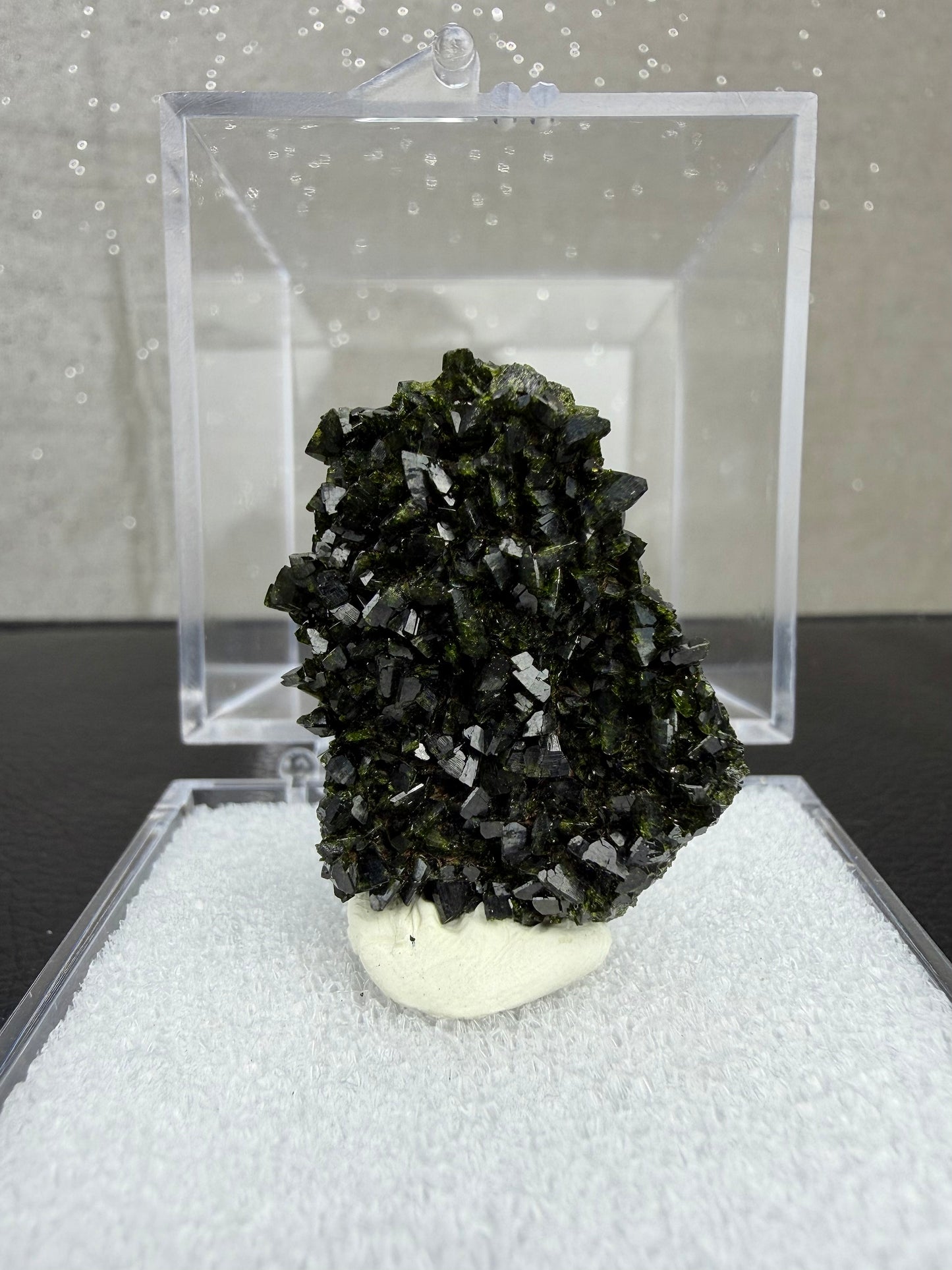 Epidote med boks, Tyrkia
