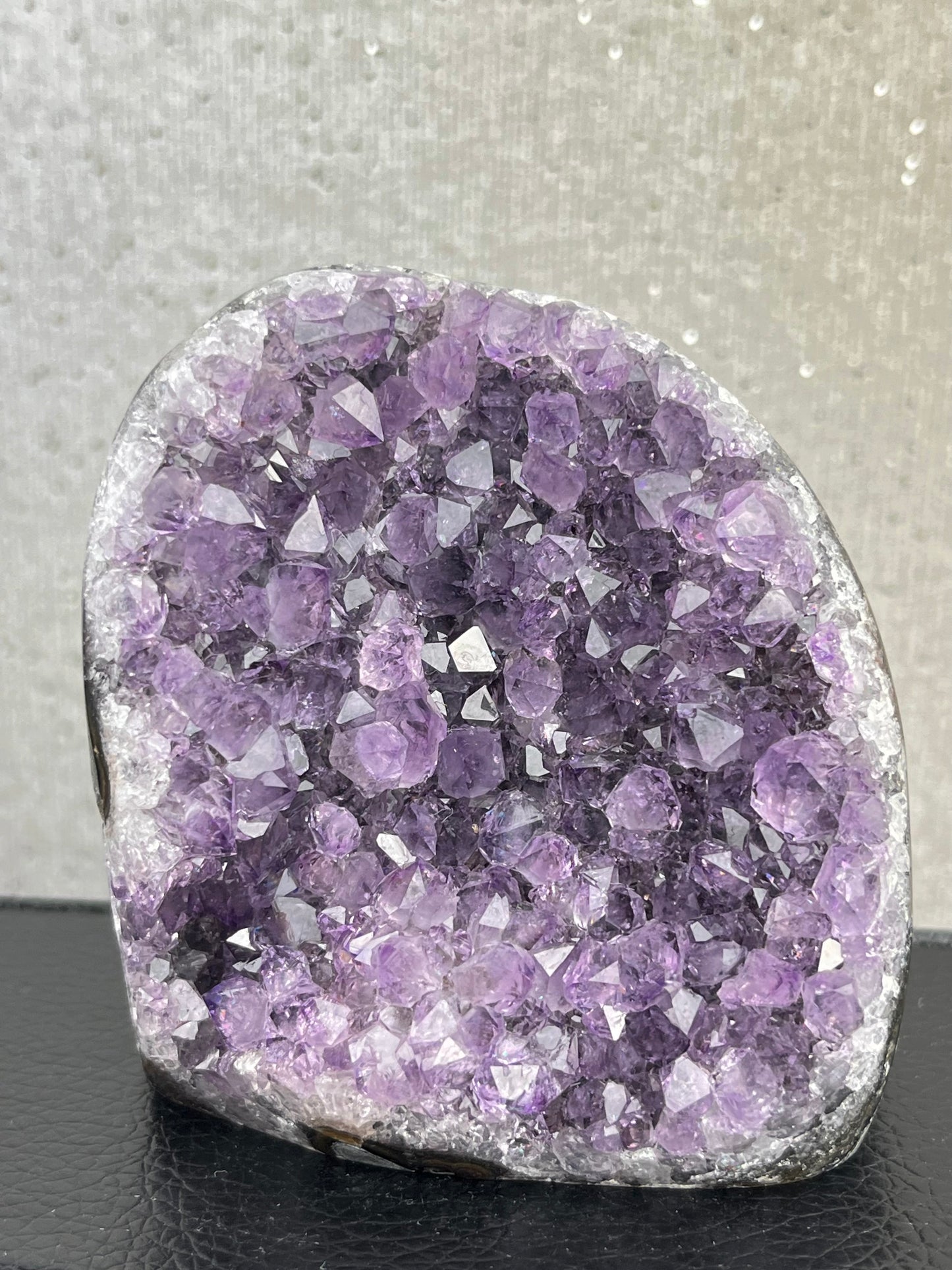 Ametyst cut base