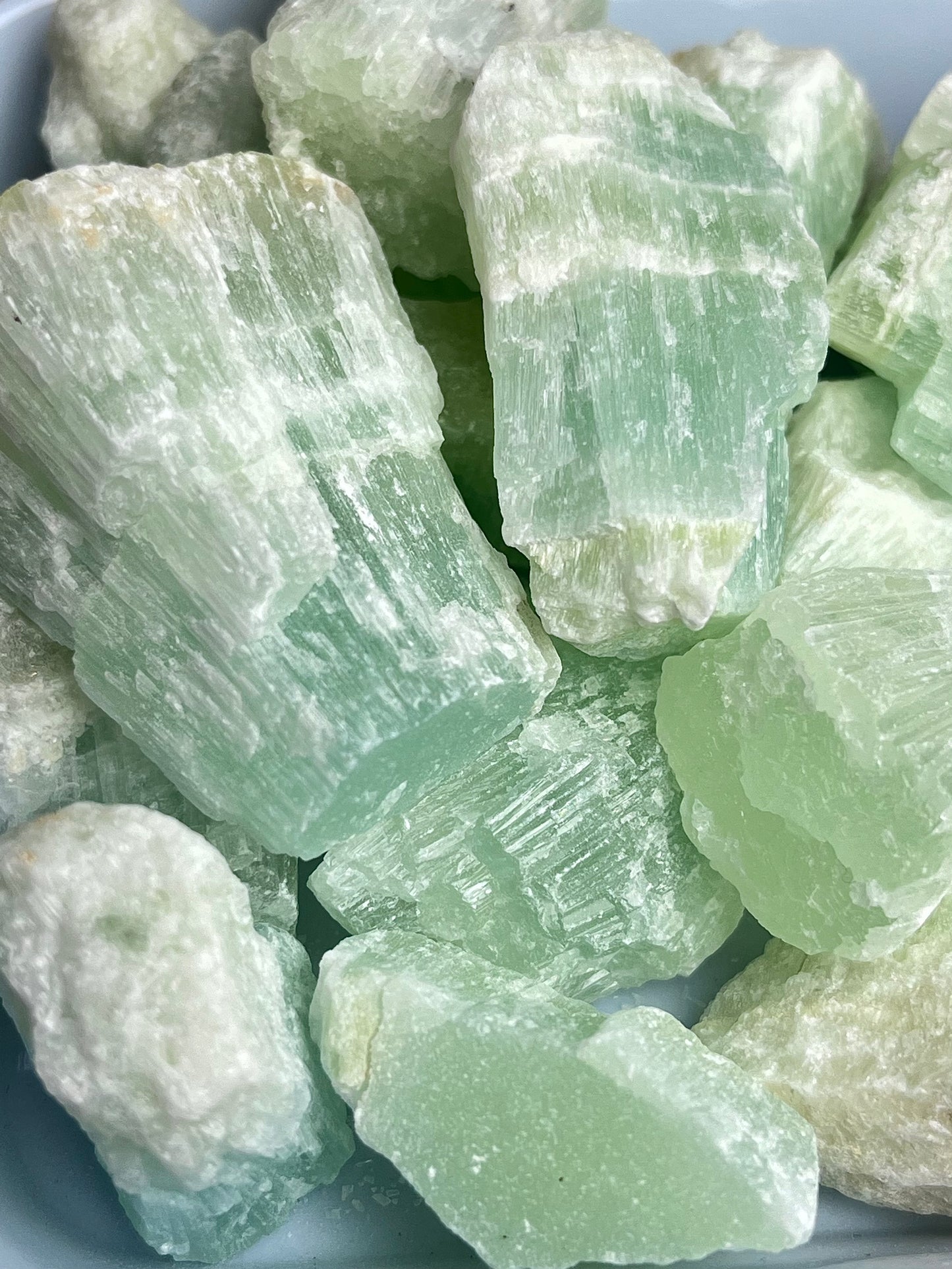 Raw Green Calcite 20-40mm