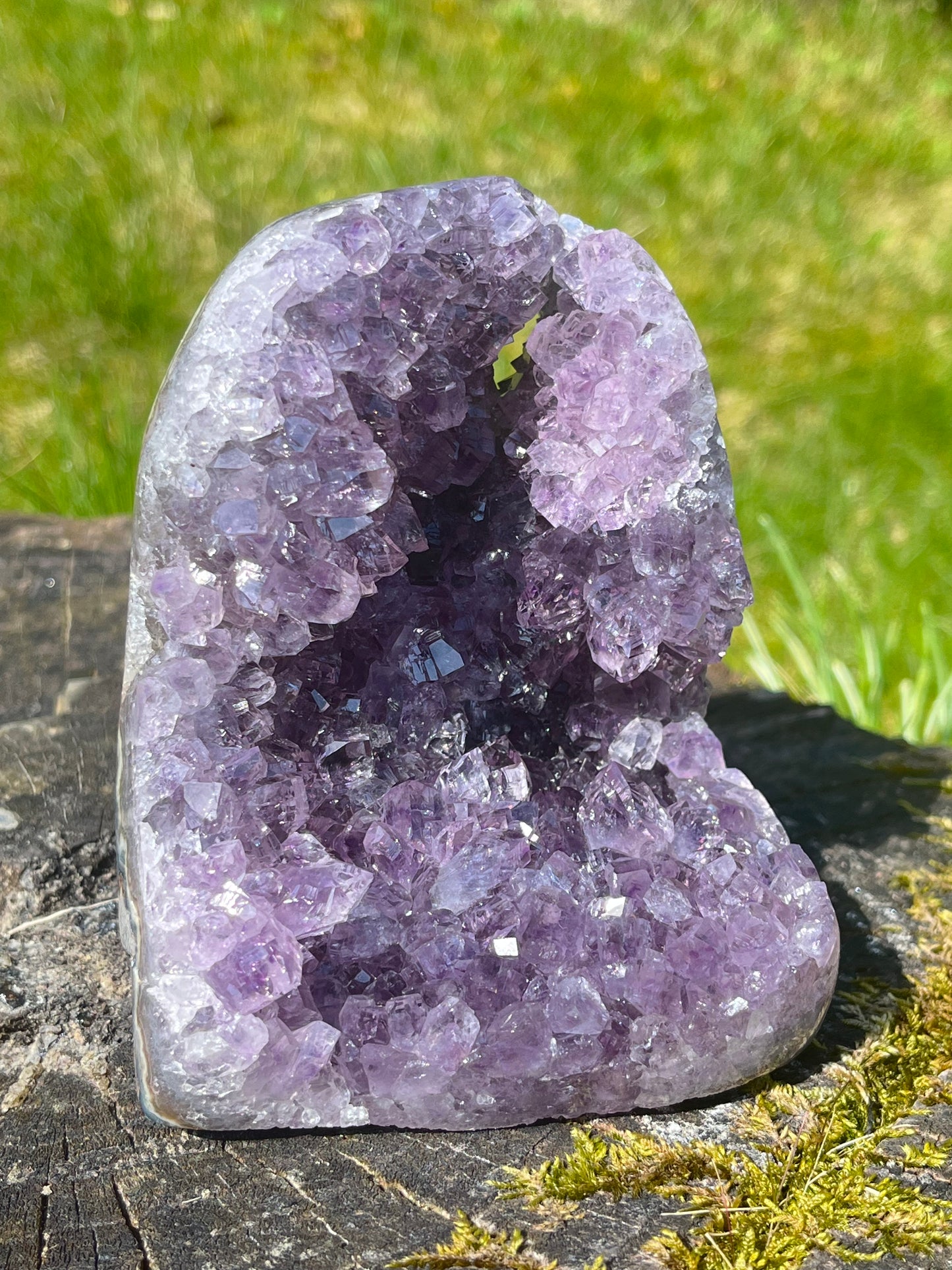 Ametyst geode XL 12cm, 1.1kg