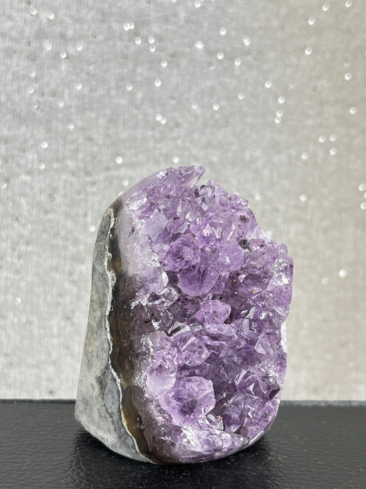 Ametyst cut base