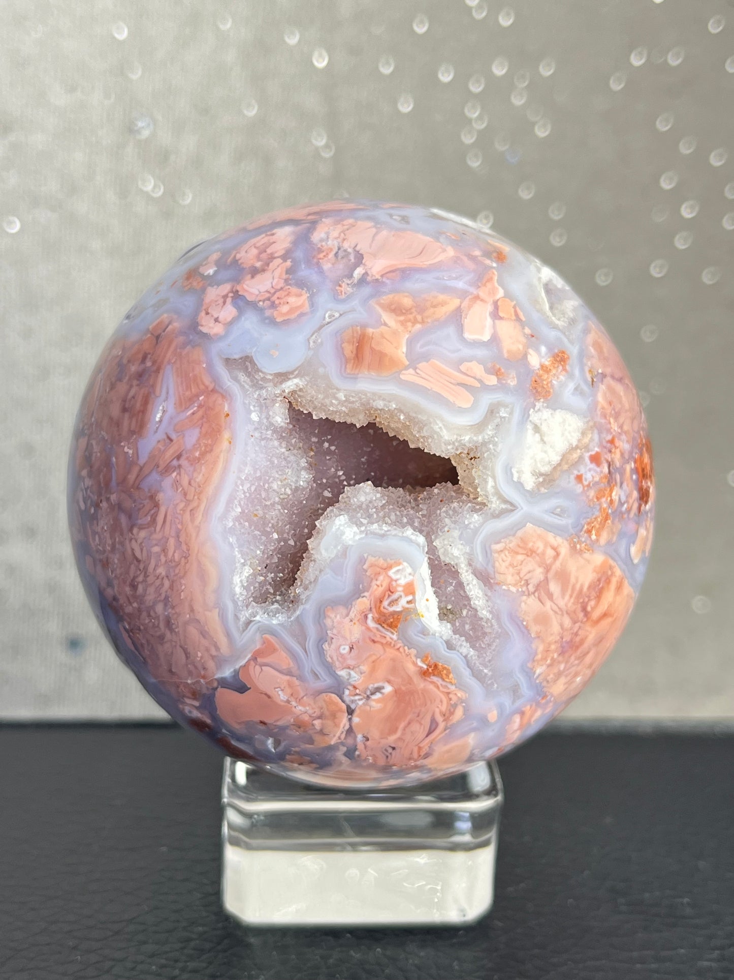 Druzy Rosa Agat kule (Cotton Candy Agate)