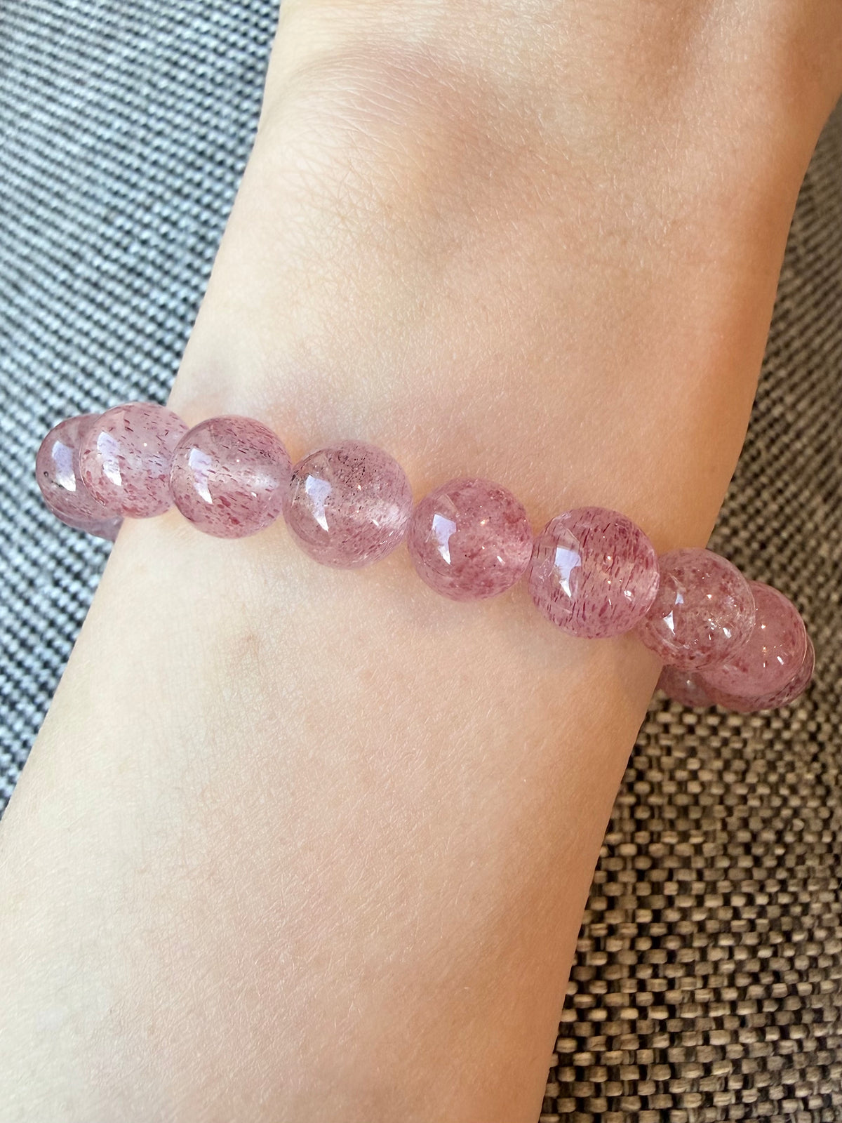 Jordbærkvart armbånd 9mm+