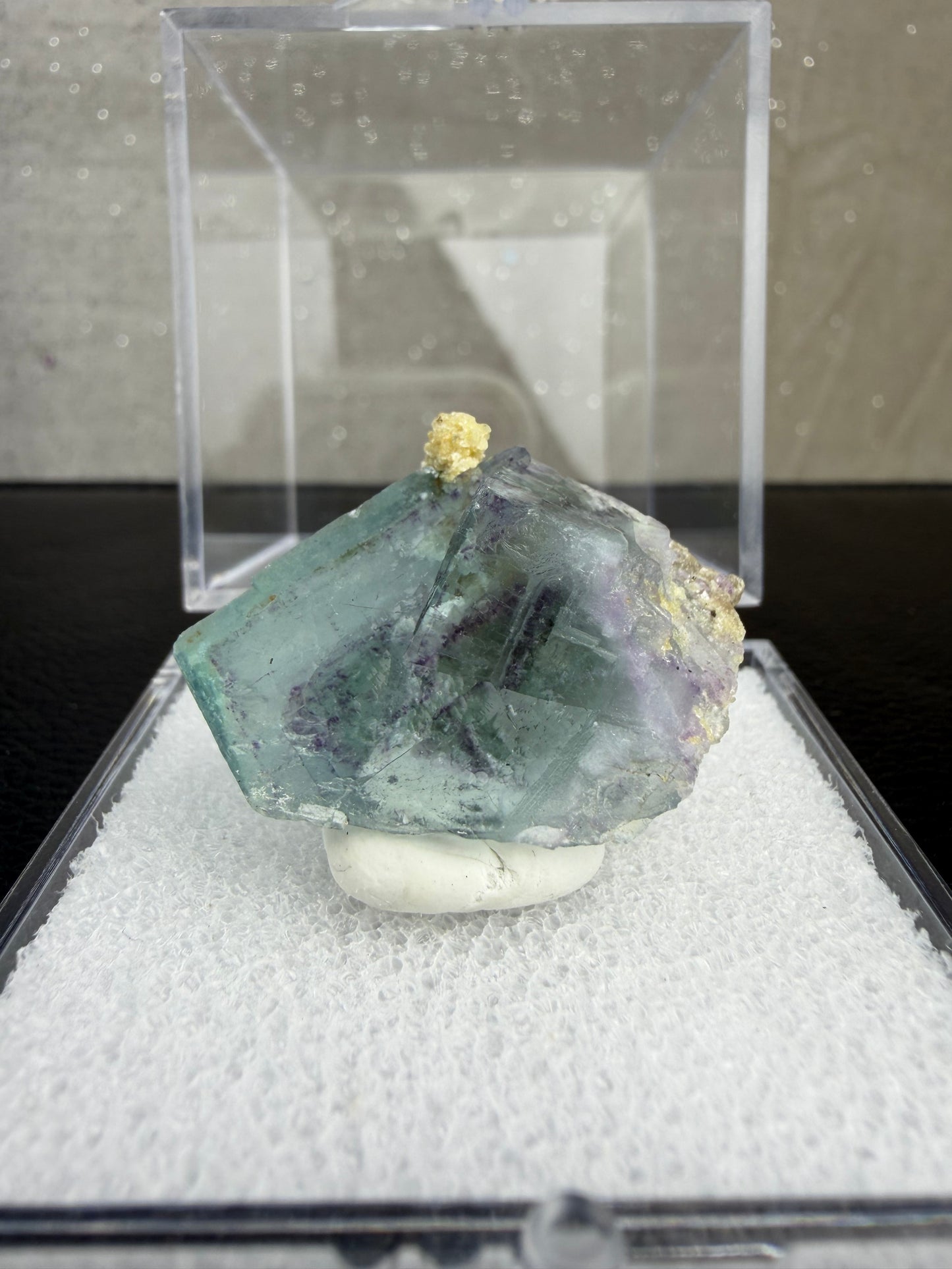 Fluorite with box