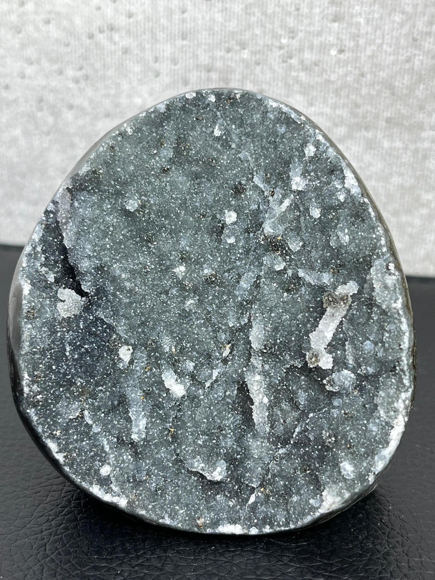 Druzy Kvarts, Grå/Svart