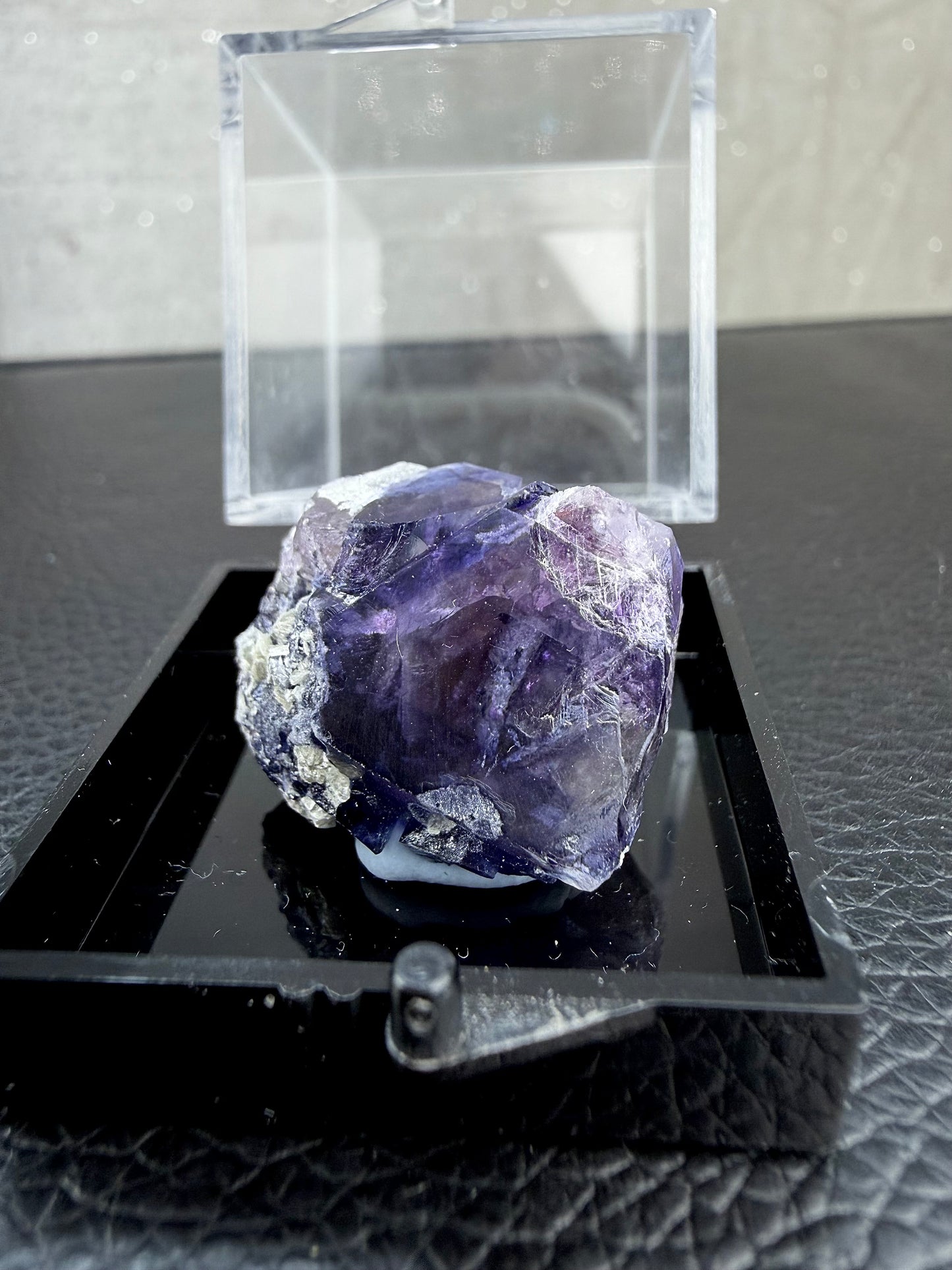 Fluorite with box