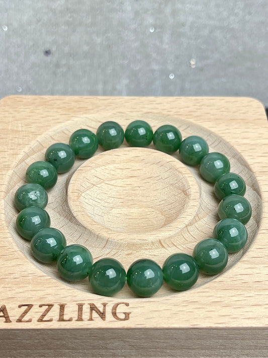 Jade, Nefritt armbånd 9-10mm+