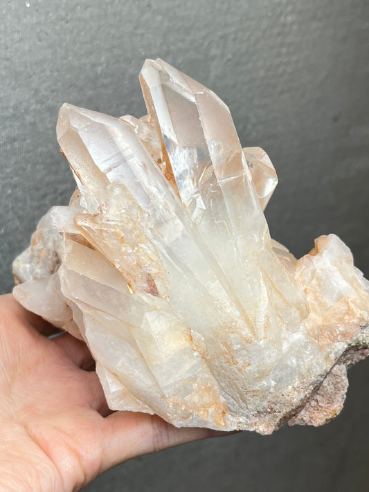 Kvarts gruppe med jernoksid