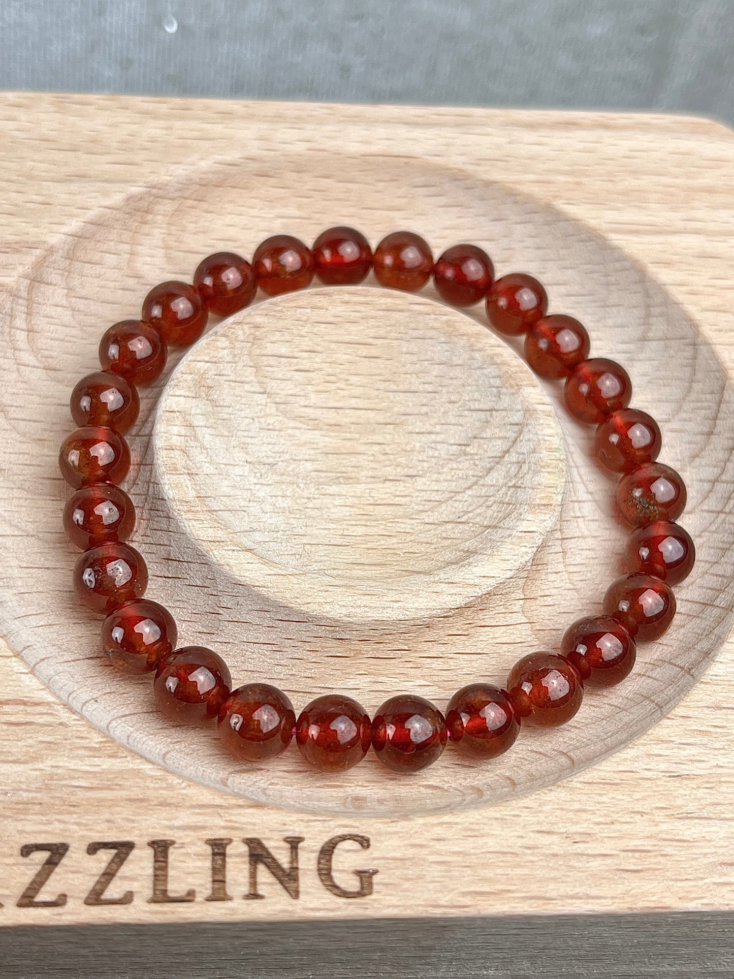 Garnet bracelet 6-7mm+