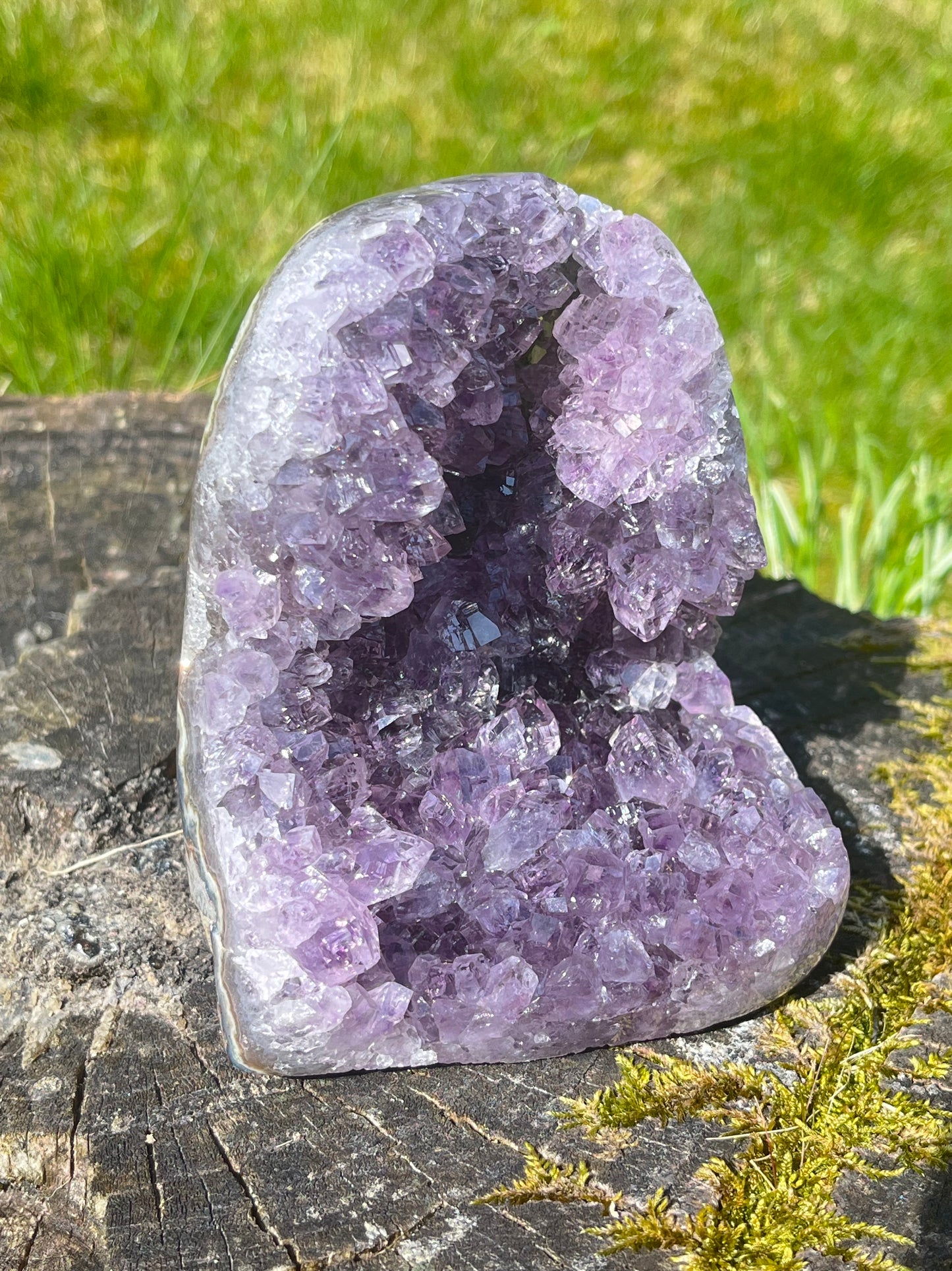 Ametyst geode XL 12cm, 1.1kg