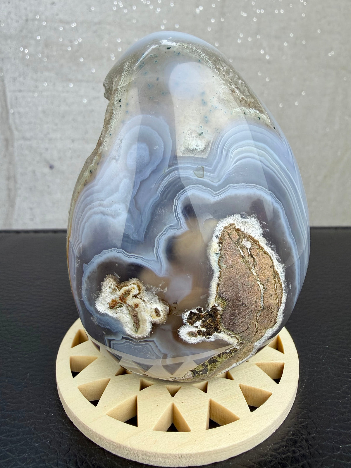 Druzy agat egg