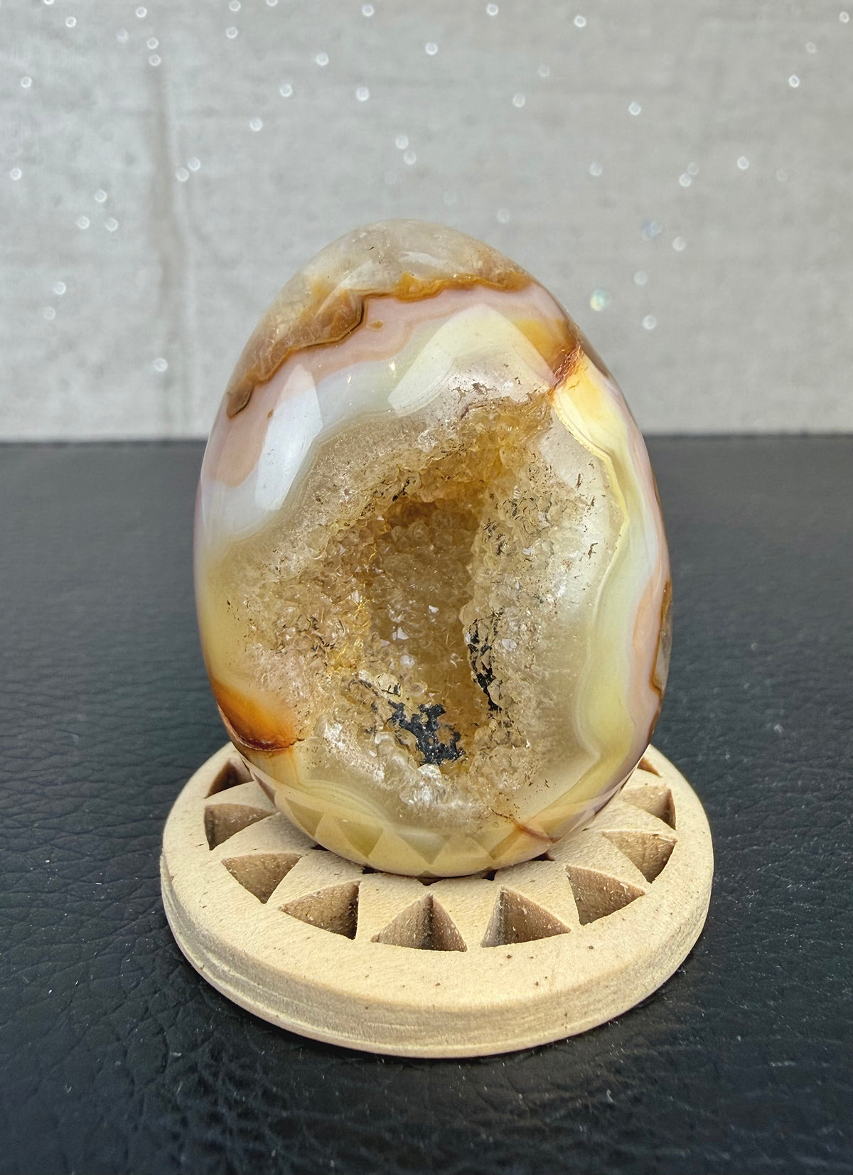 Druzy agat geode egg