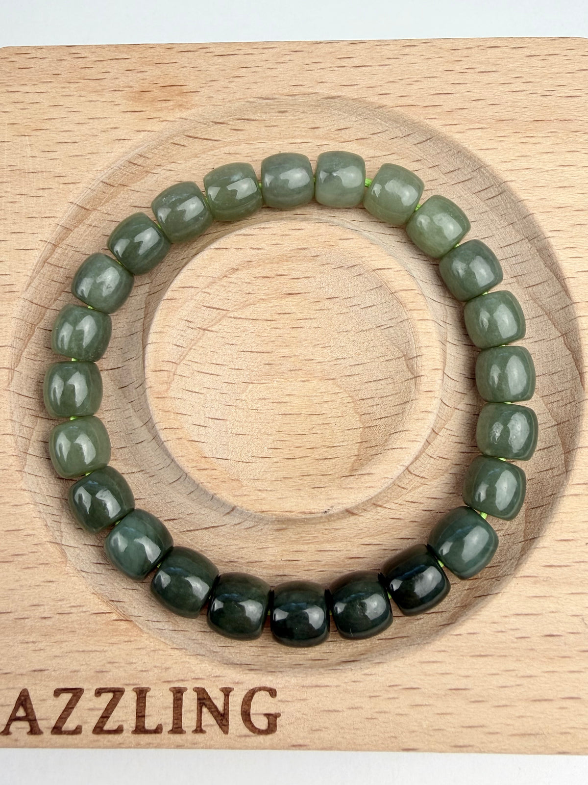 Jade, Nefritt armbånd 8mm+