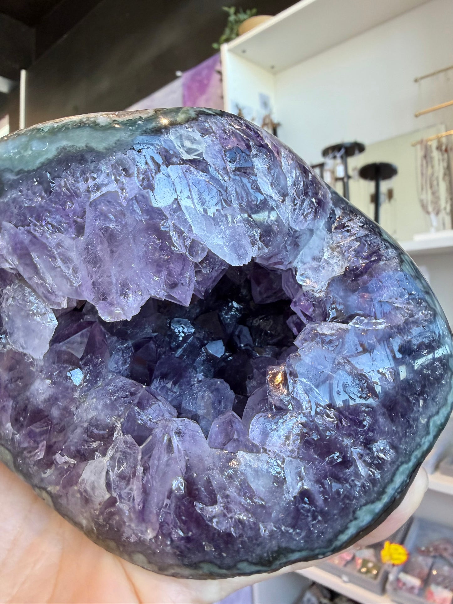Ametyst geode XL, 15cm,1.4kg