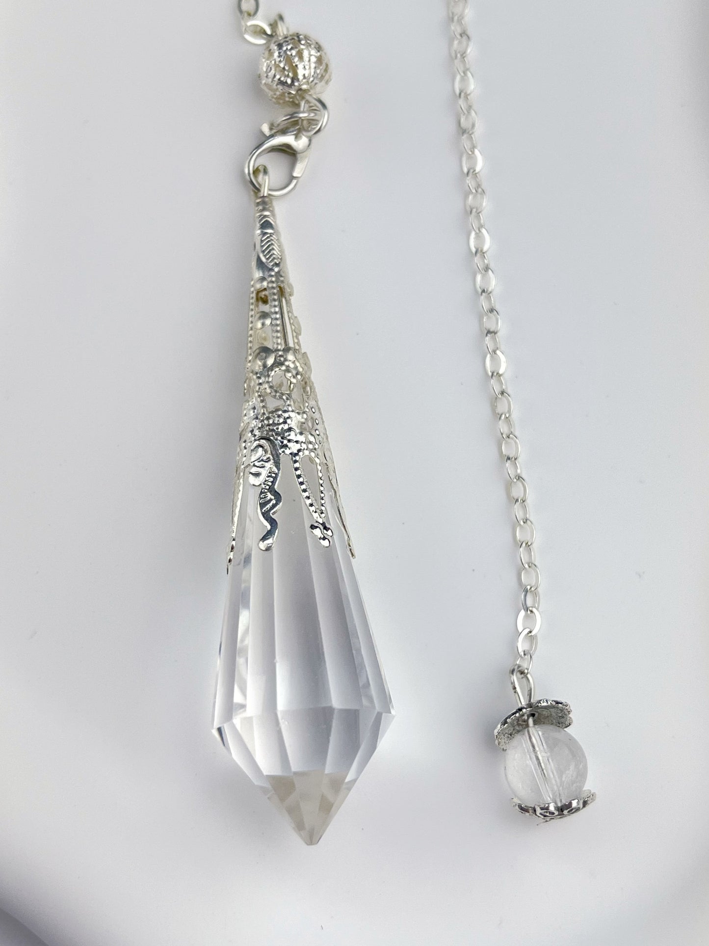 Bergkrystall klar kvarts Anheng/Pendel med kjede, God kvalitet