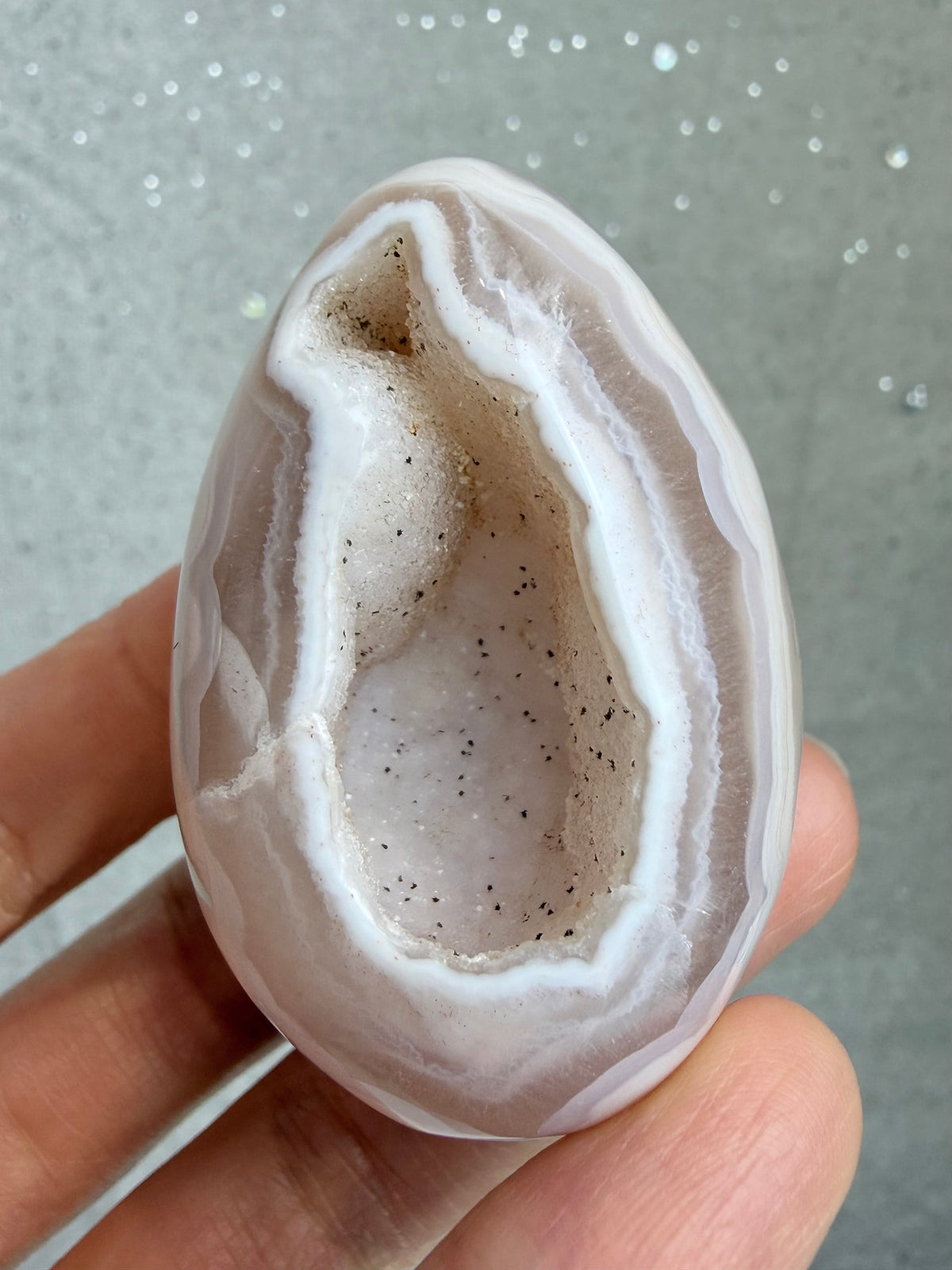 Druzy agat egg