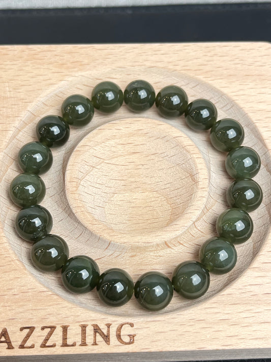 Jade, Nefritt armbånd 10mm+