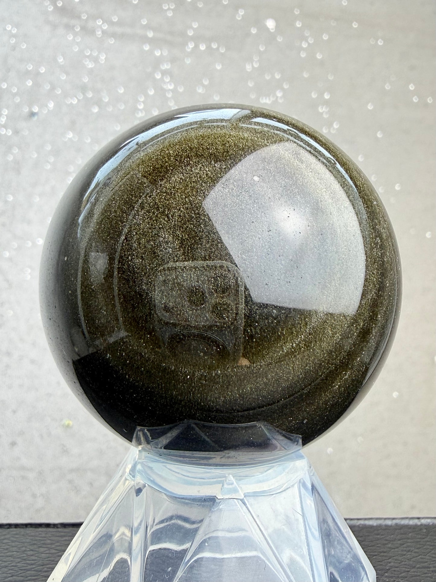 Gull obsidian kule