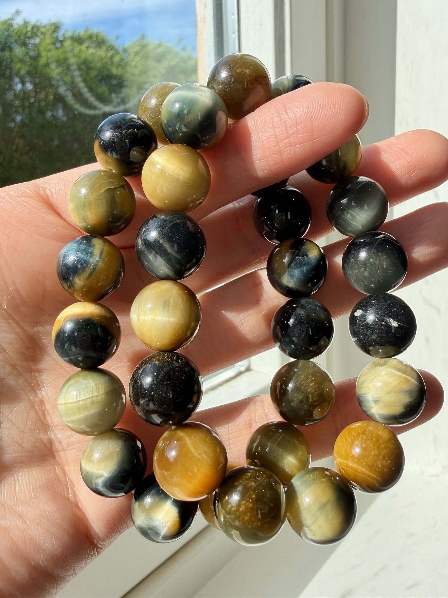 Tiger's eye bracelet 12mm+