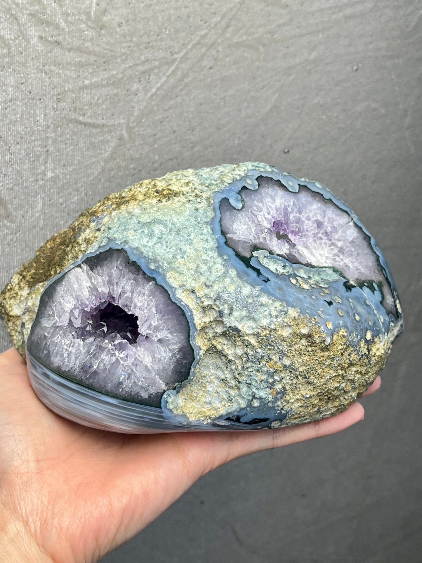 Ametyst geode XL,1.2kg