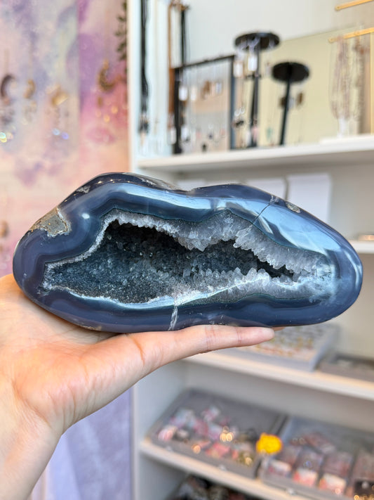 Kvarts geode XL, 18.5cm,1.3kg