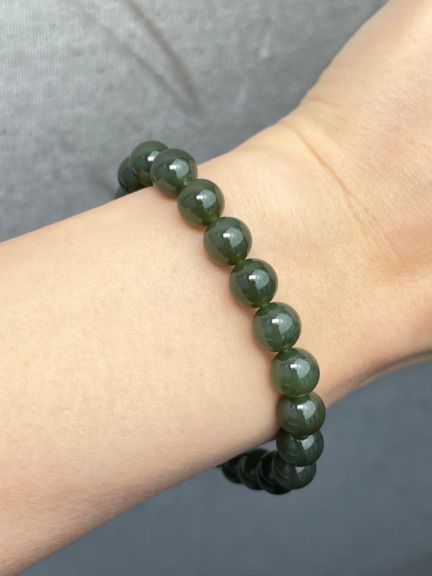 Jade, Nefritt armbånd 8mm+