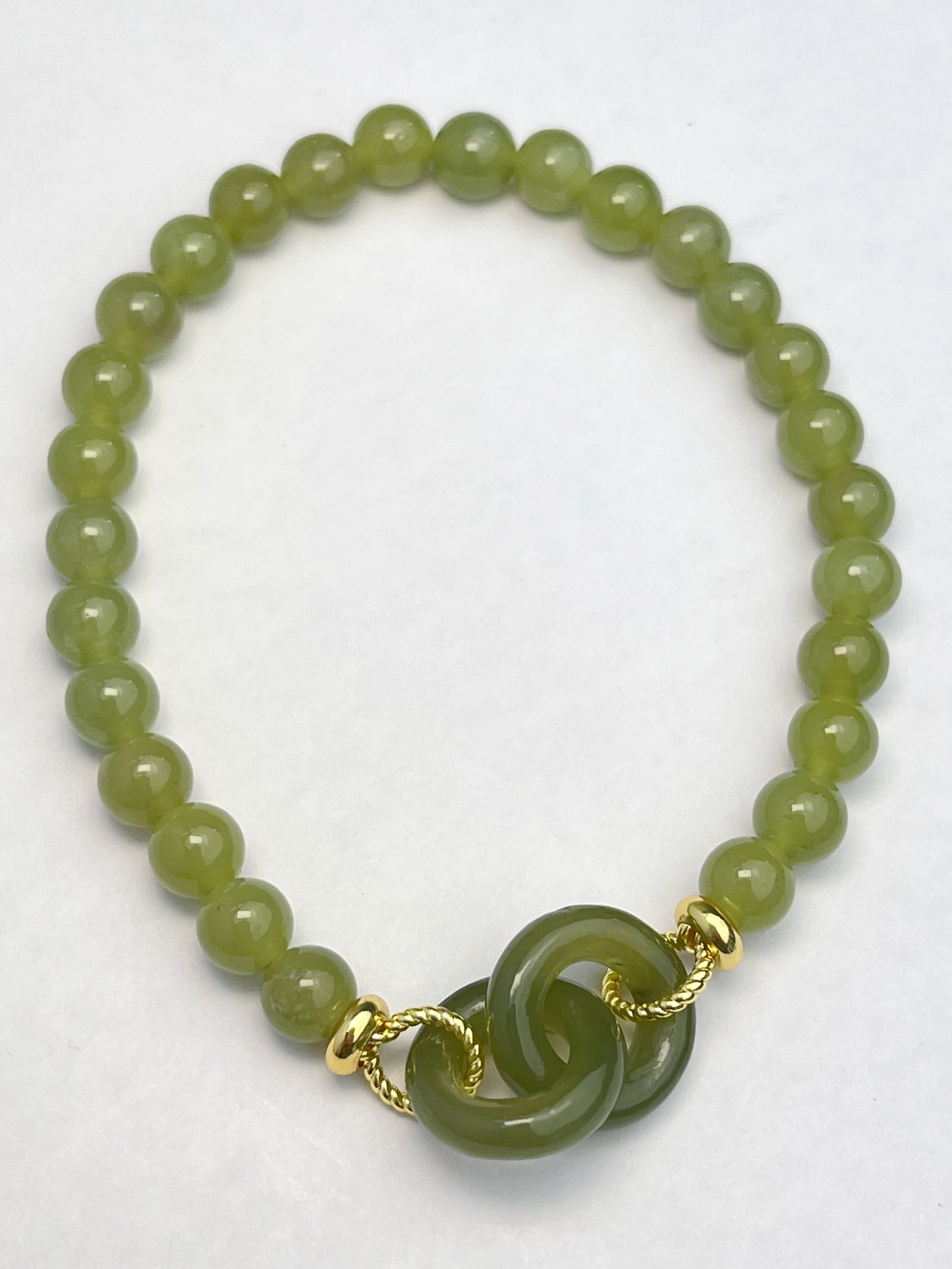 Jade, Nefritt armbånd 6mm+