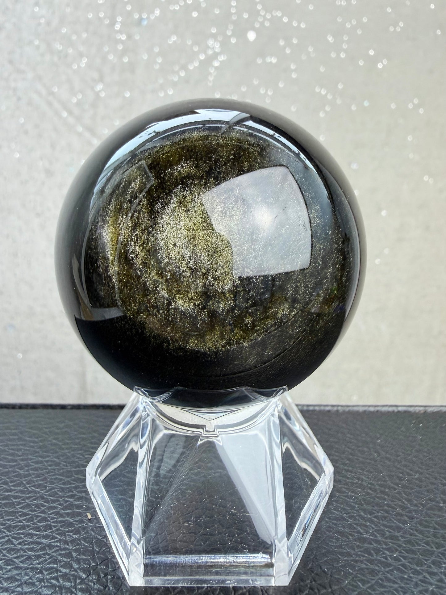 Gull obsidian kule
