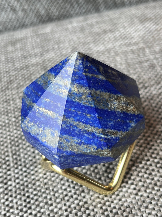 Lapis lazuli diamant form