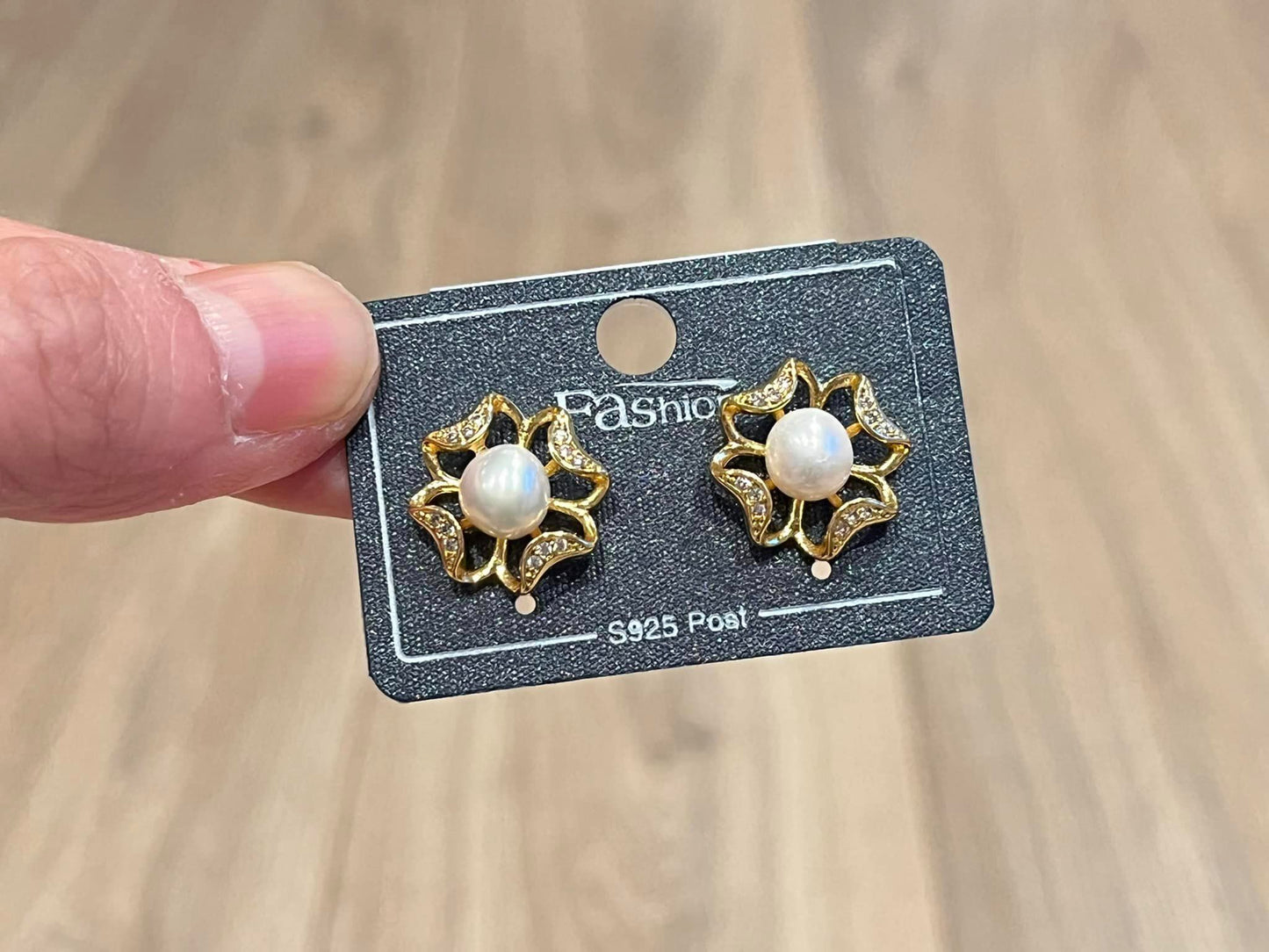 Øredobber med zirkoner