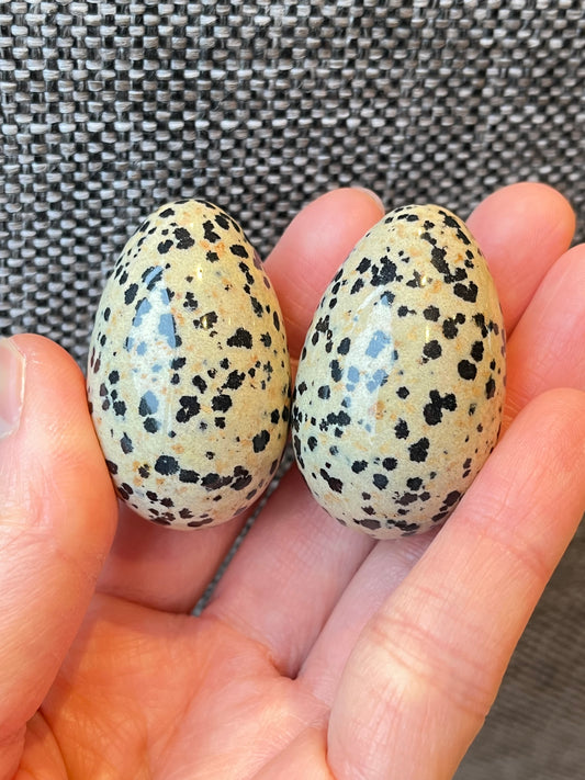 Dalmatiner Jaspis Egg
