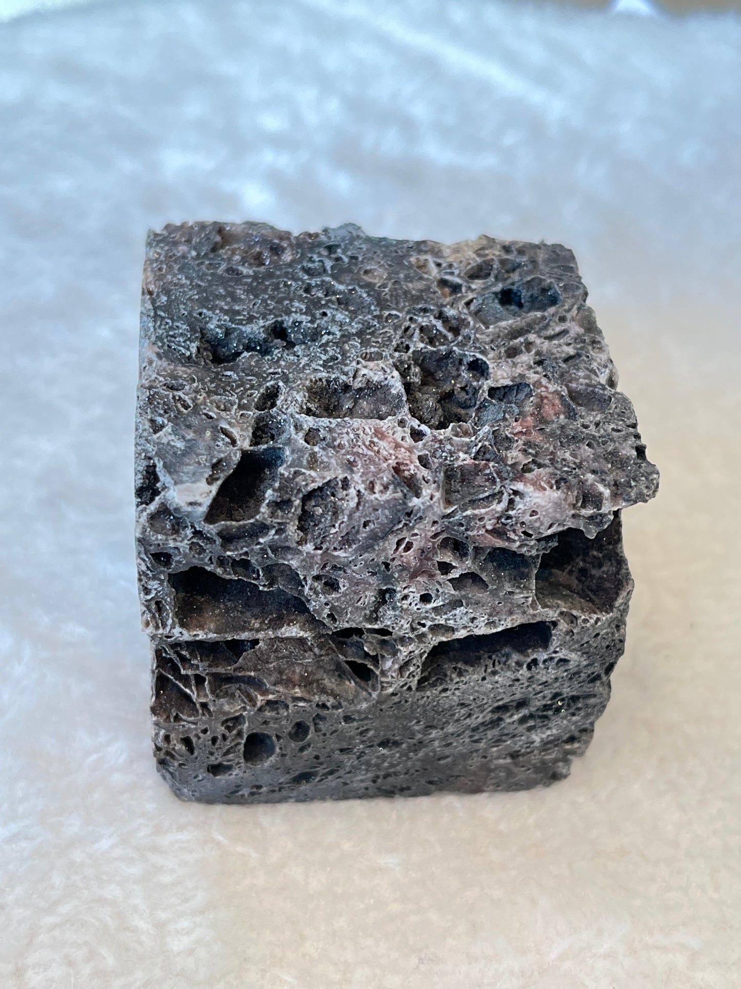Kalsedon med druzy kvarts Kube