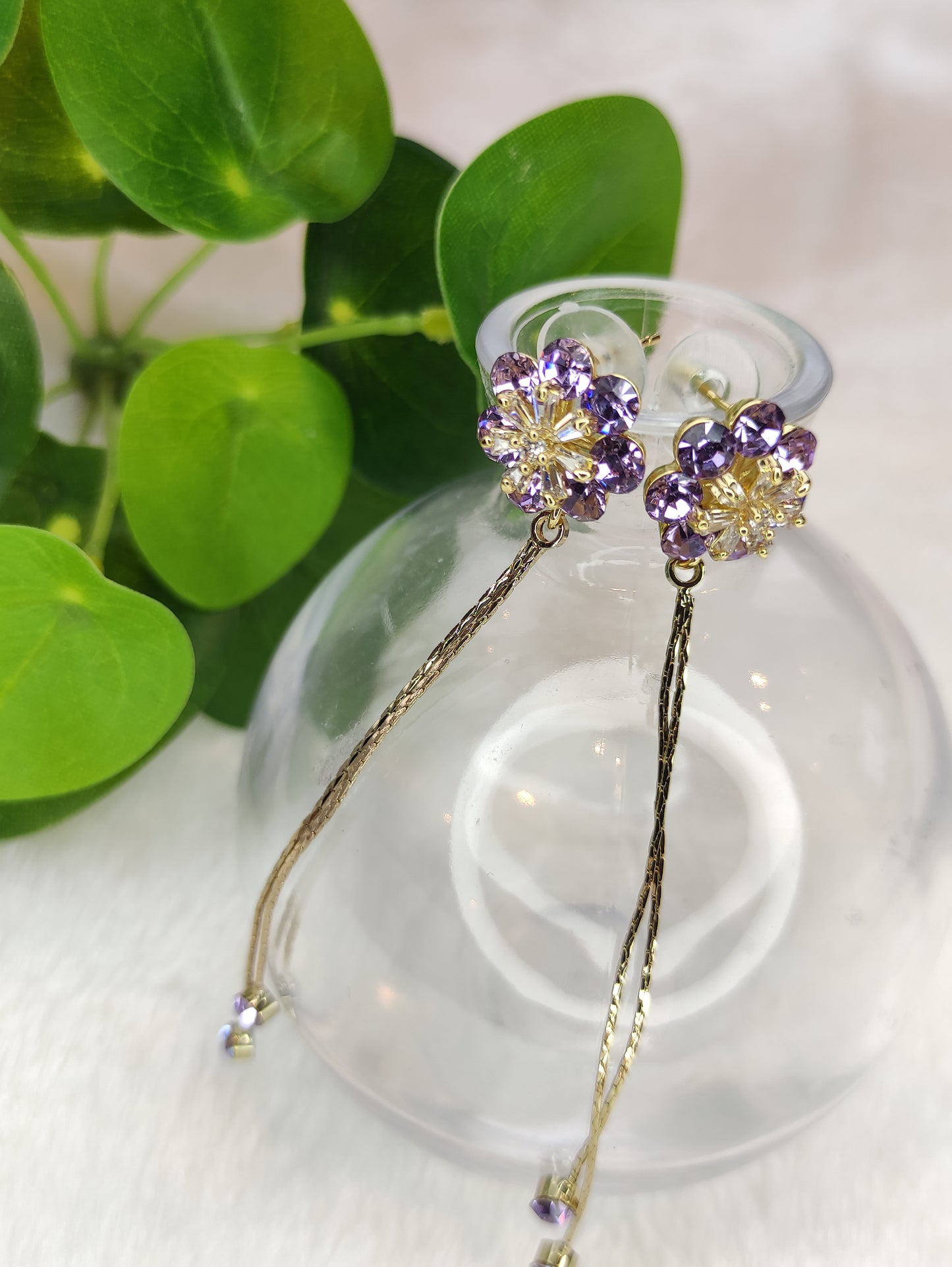 Dusk øredobber med blomster zirkoner