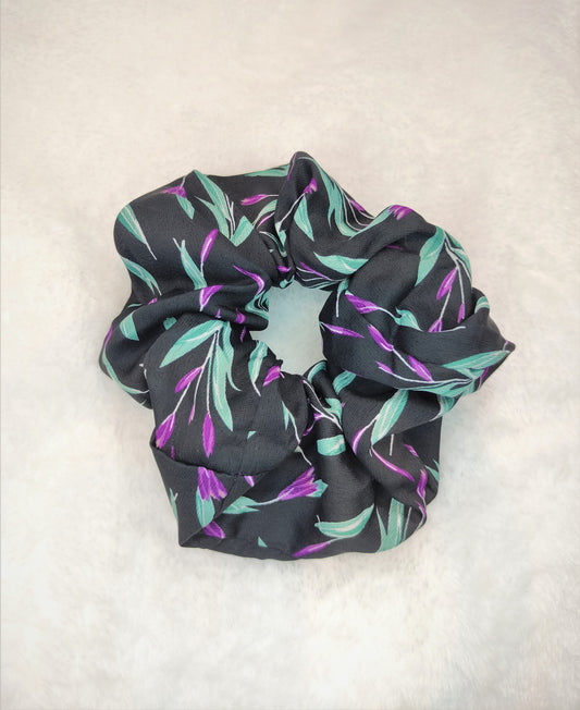 Fargerike scrunchie