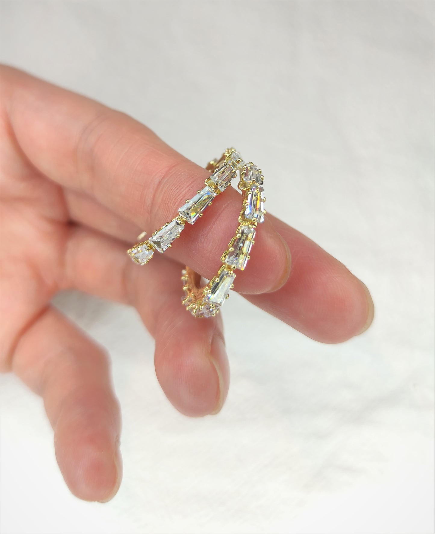 Zirkon hoops