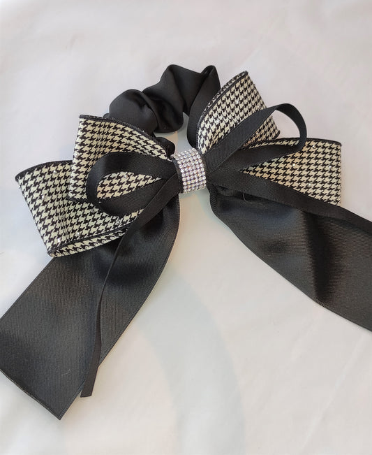 Scrunchie med sløyfe