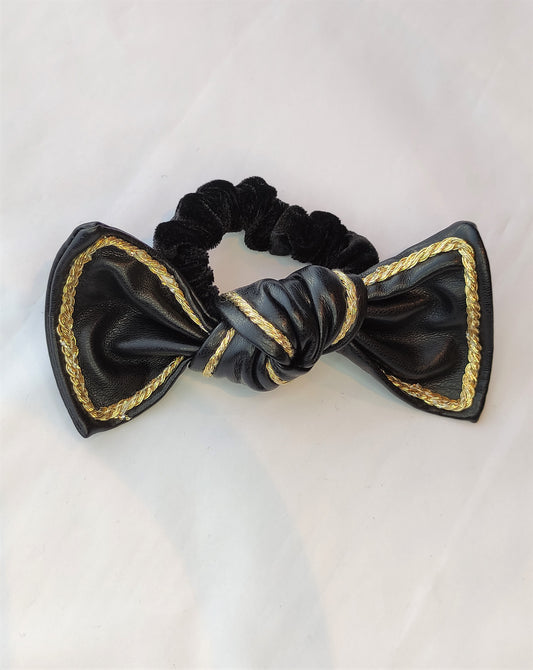 Scrunchie med sløyfe- Svart